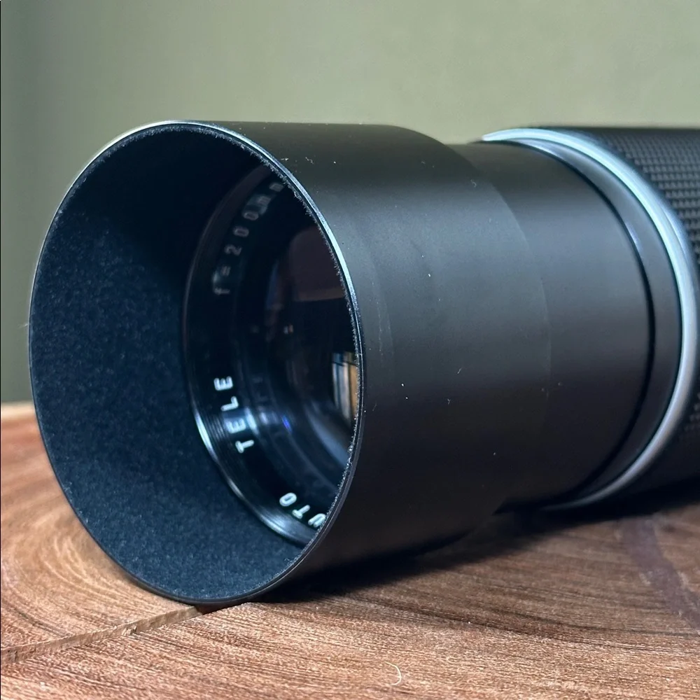 Panagor 200mm f/3.5 Telephoto Lens - M42 Mount